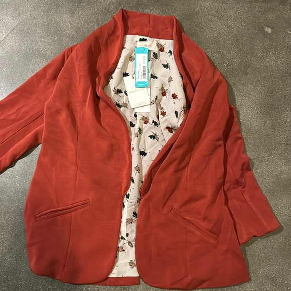 Jackets & Blazers - Women's blazer